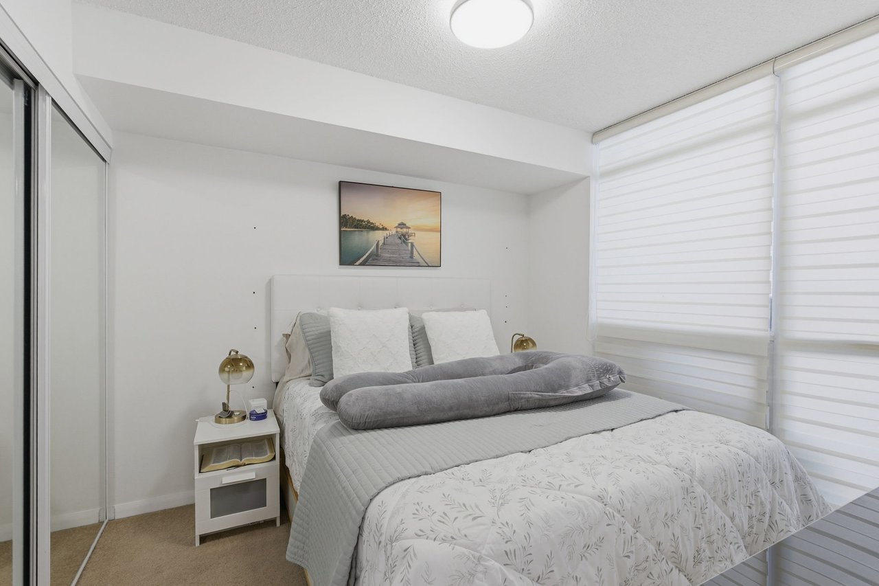 800 Lawrence Ave W Unit 304