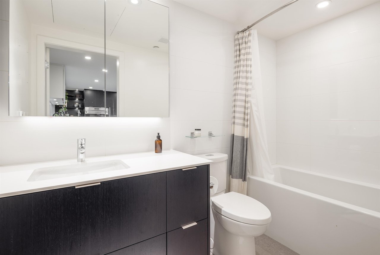 505-210 E 5th Ave
