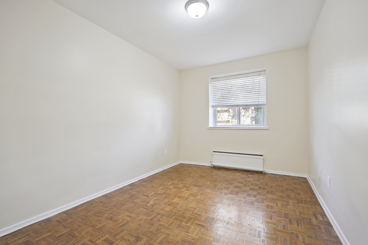 2 Bedroom Main Floor Unit in the Heart of Port Credit