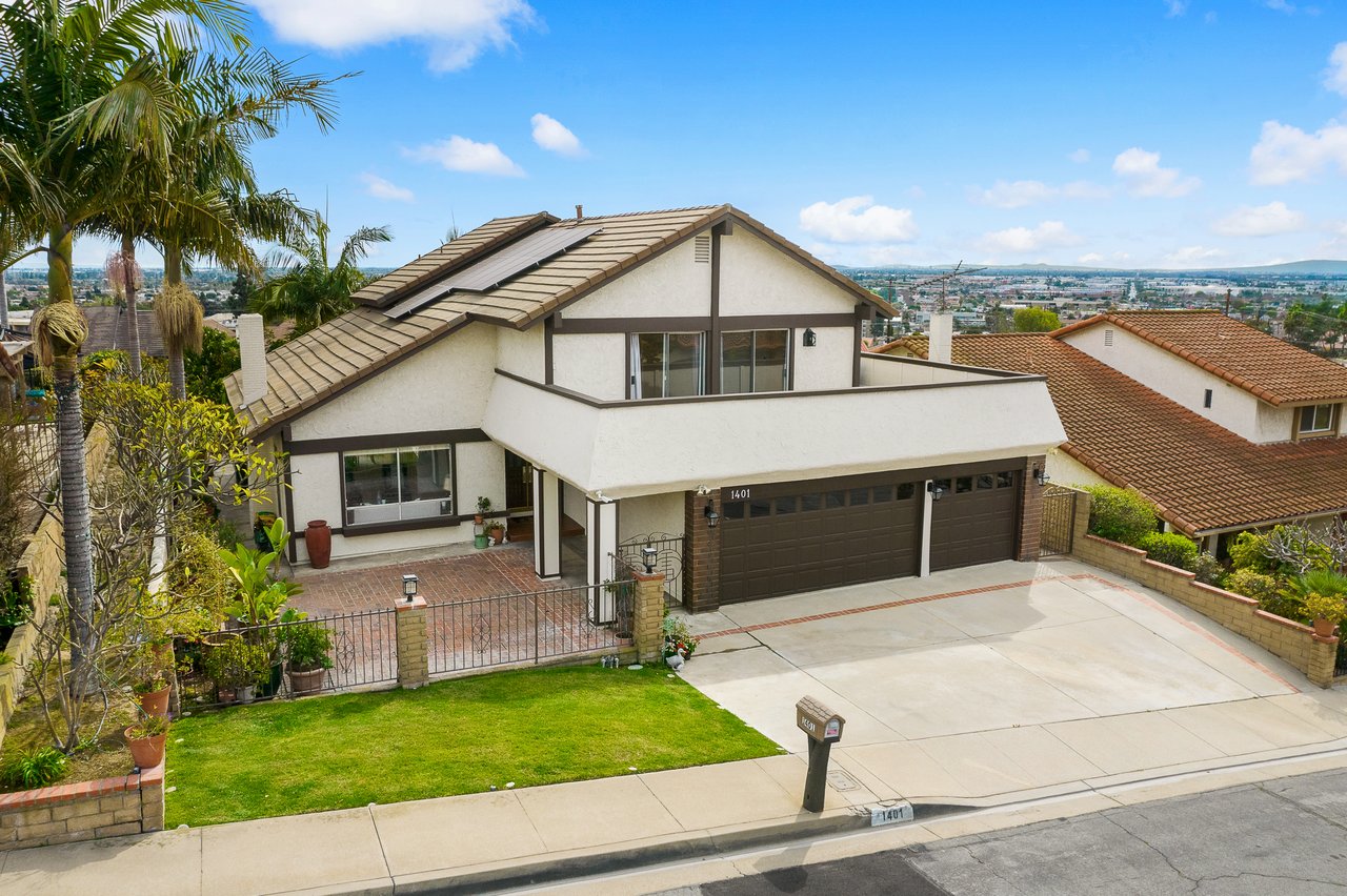 1401 Cuesta Way, Montebello