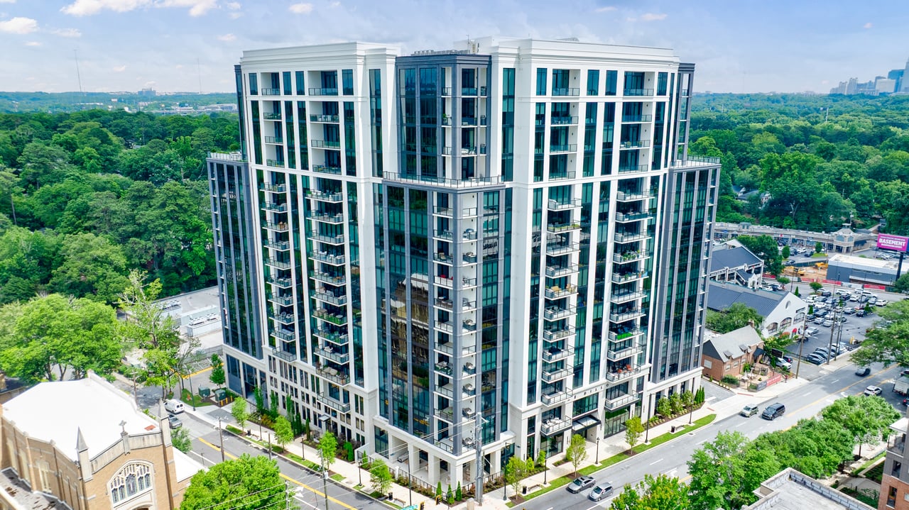 2425 Peachtree Road Unit 1806