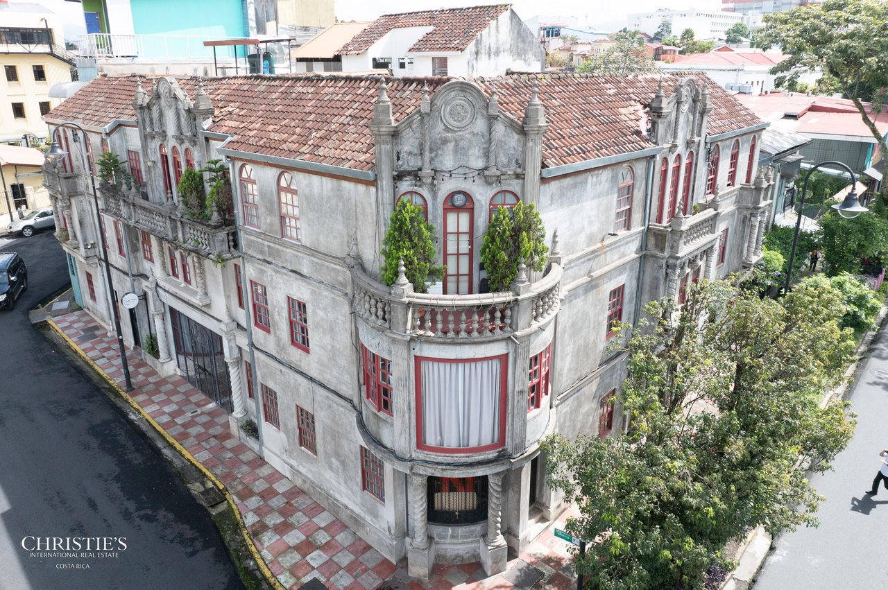 Edificio Jiménez- A Timeless Architectural Gem in Historic San José