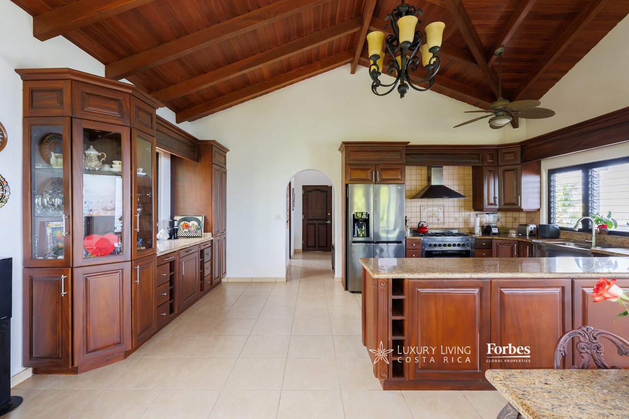 20361 - Villa Romántica | Mediterranean Mansion on 5.9 Hectares with Ocean Views