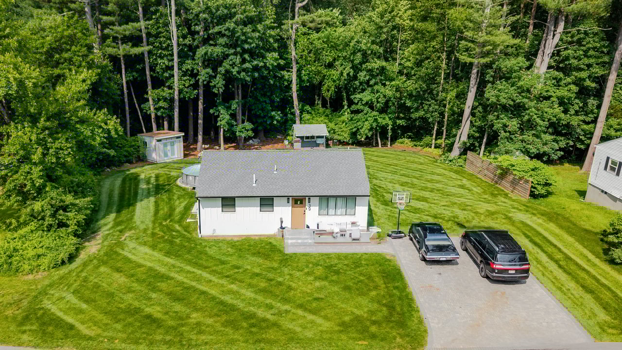 39 Fernbrook Rd