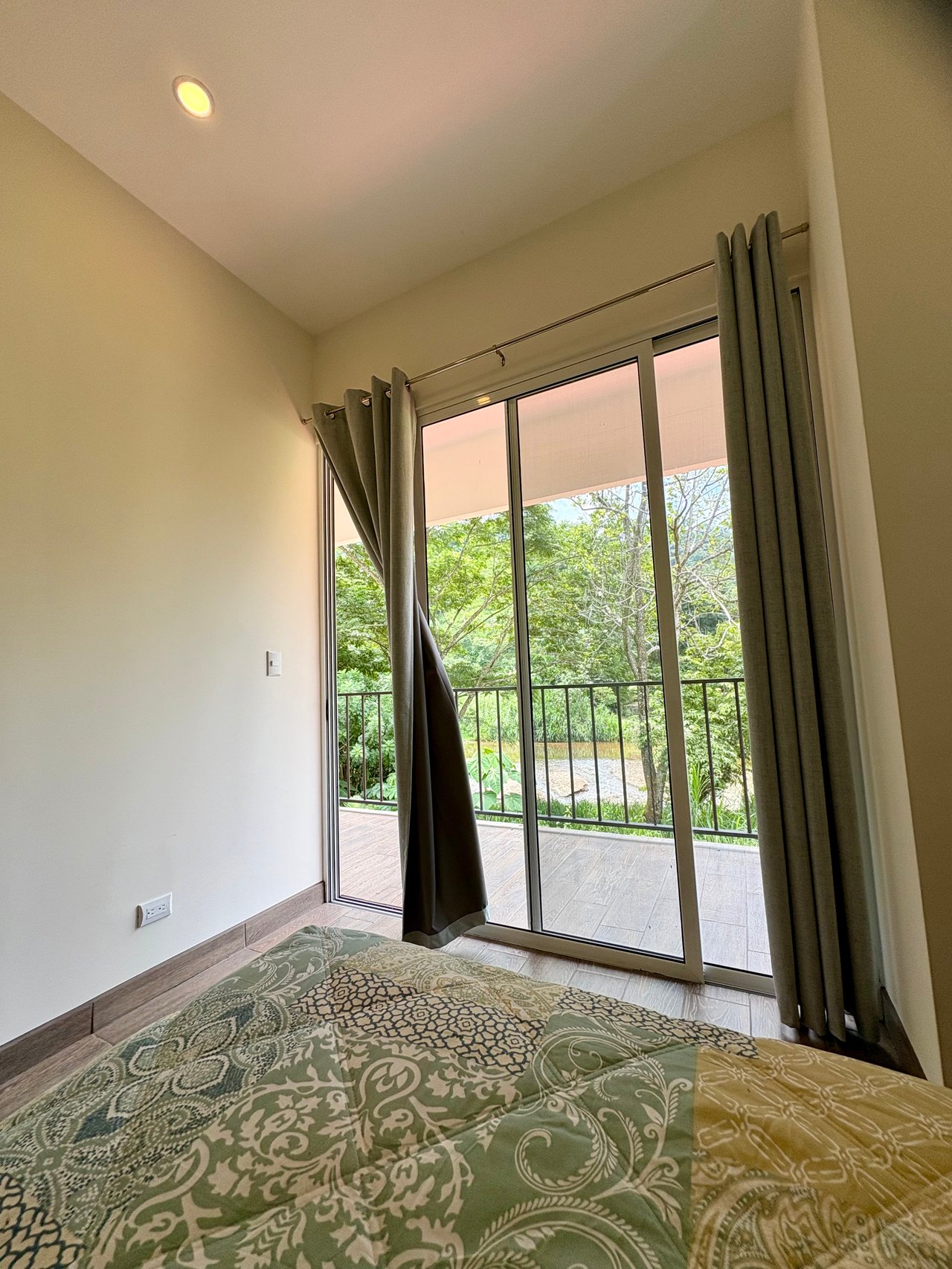 Riverside Jungle Home