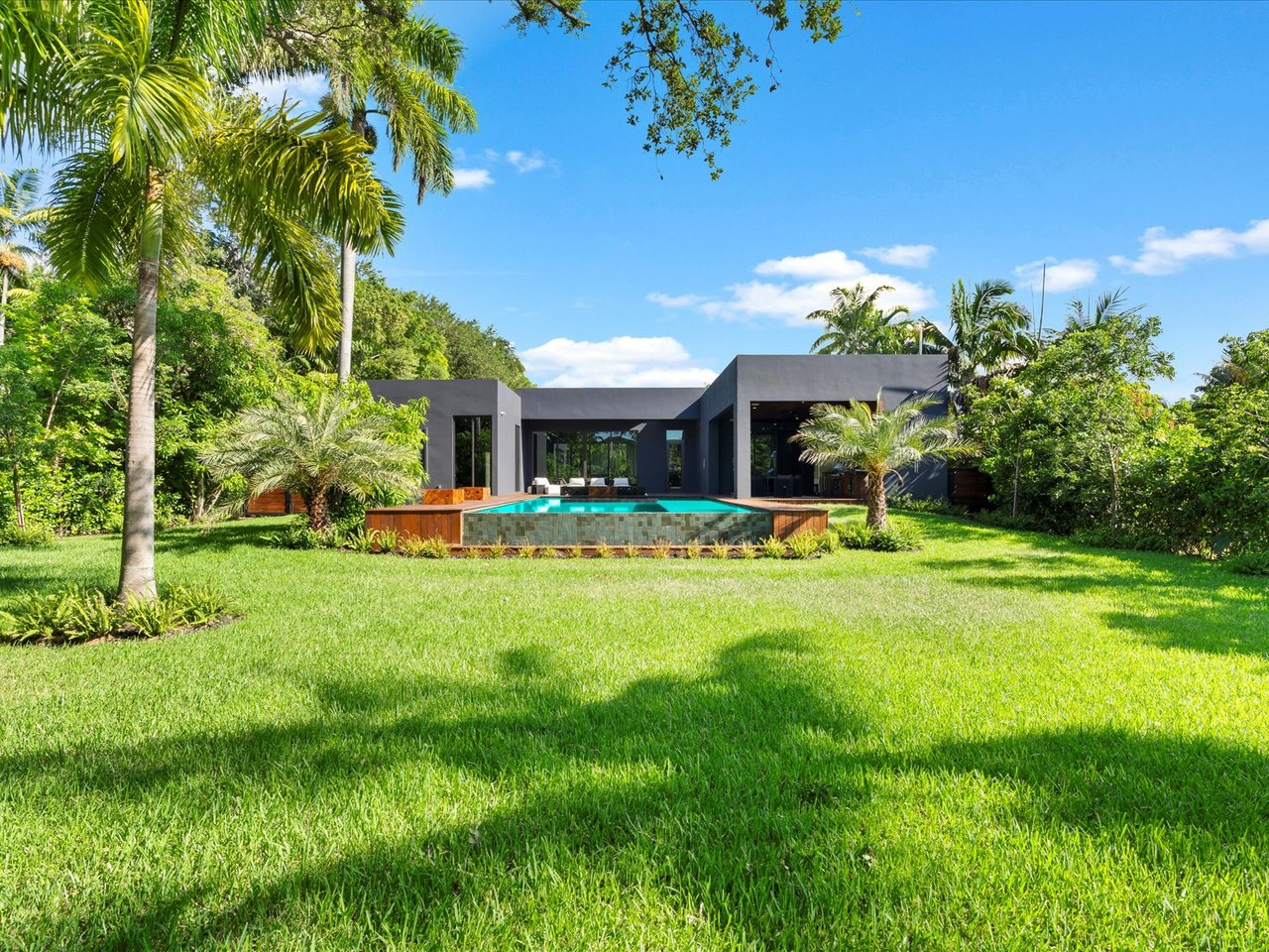 871 NE 83rd Street