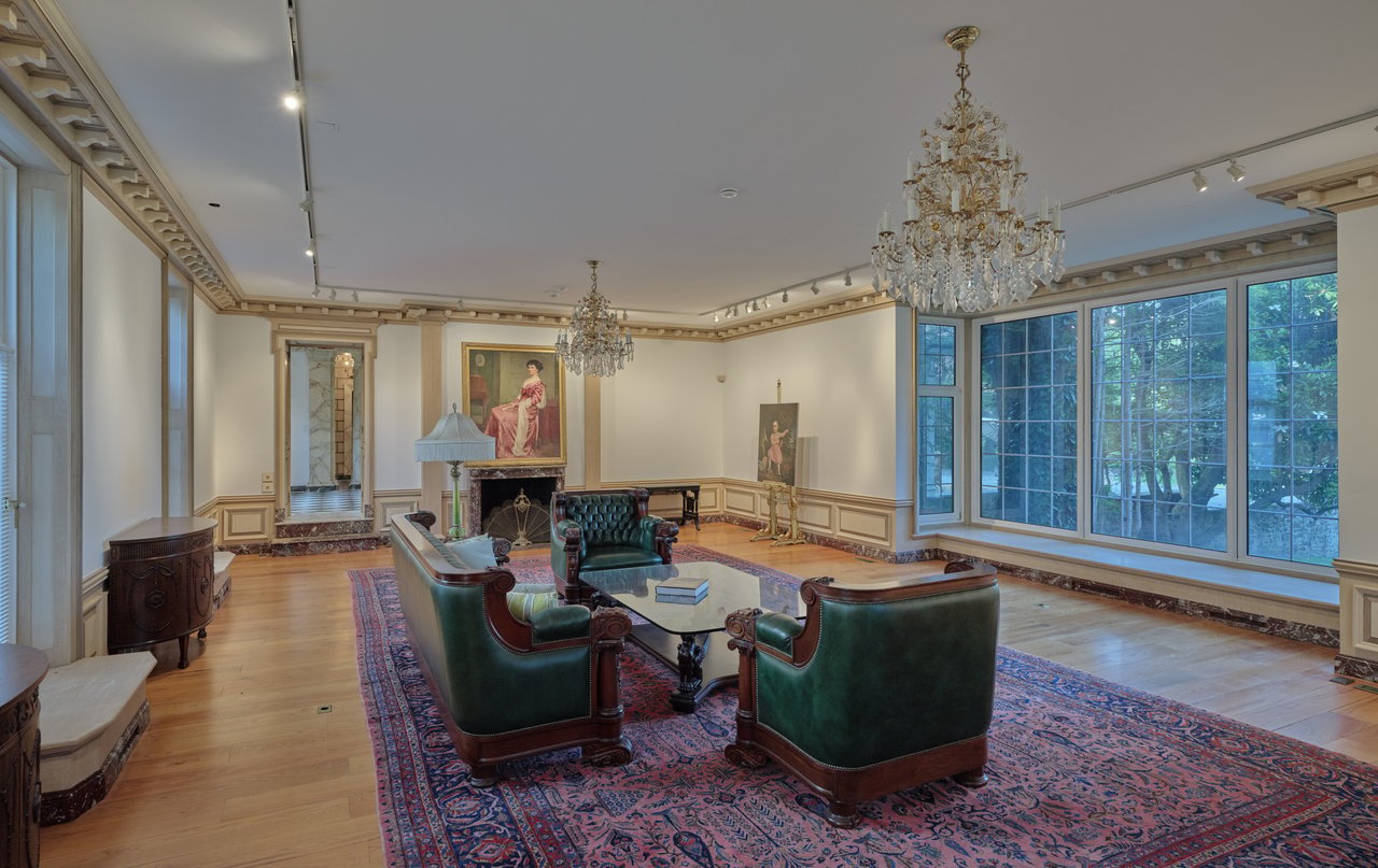 Seven Pines Estate 
