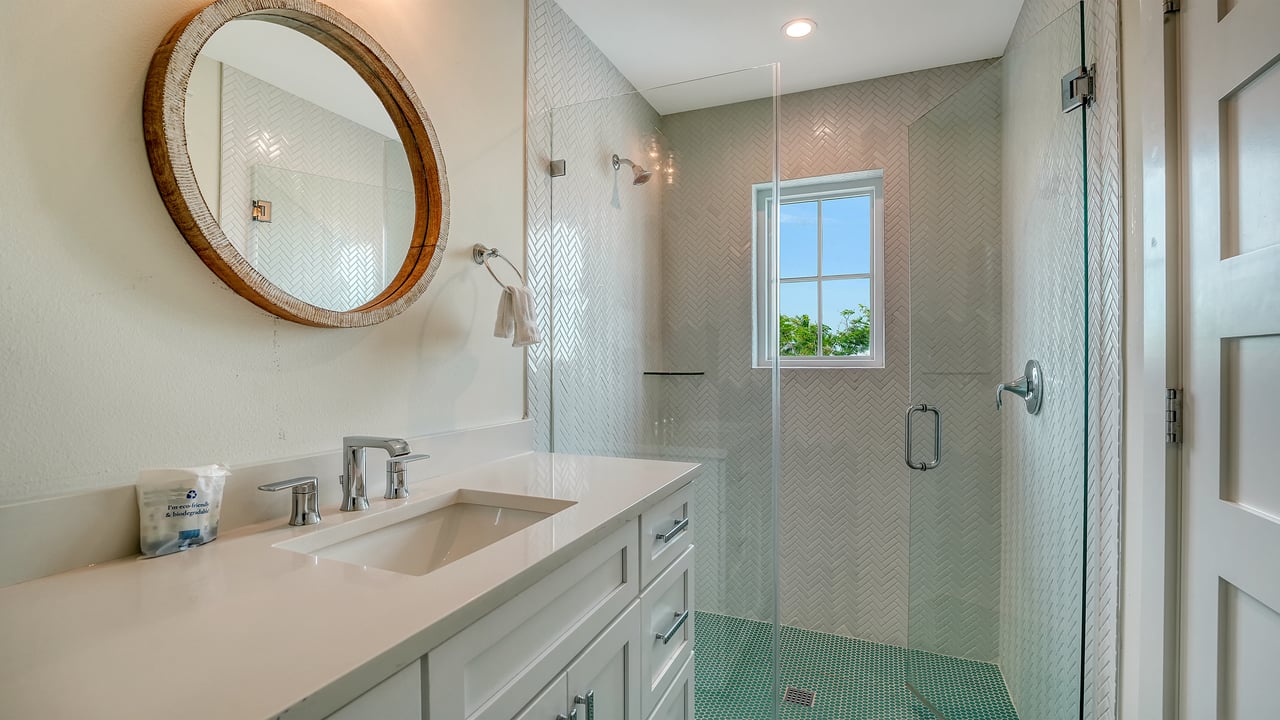 2175 Avenue A, Bradenton Beach, Florida