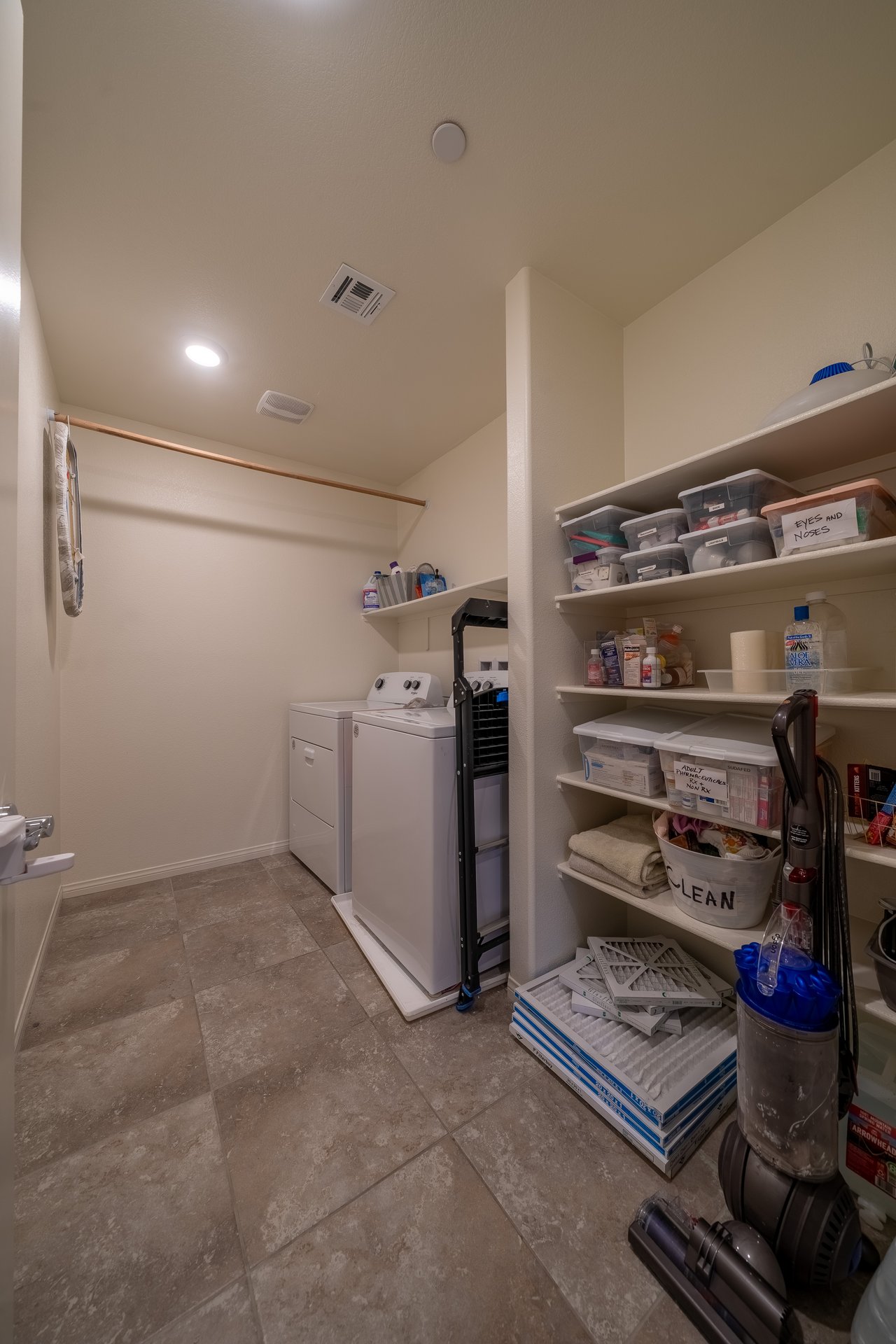 10983 Cambridge Lakes Ave