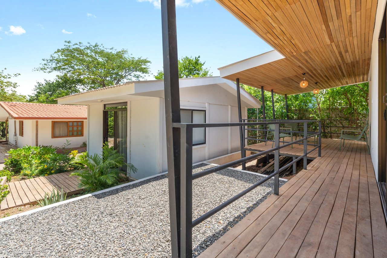 Multi-Home Property | Versatile Estate Near Playa Avellanas