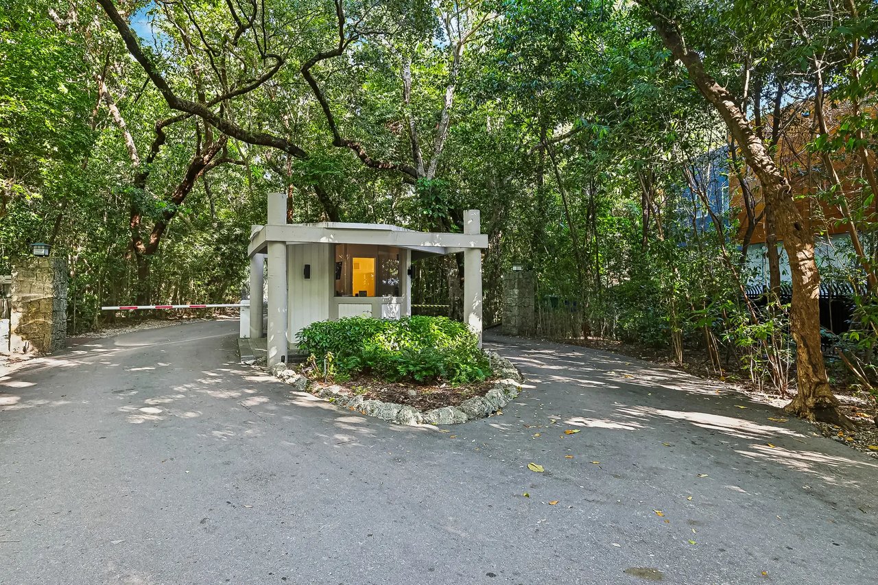 3192 Via Abitare Way