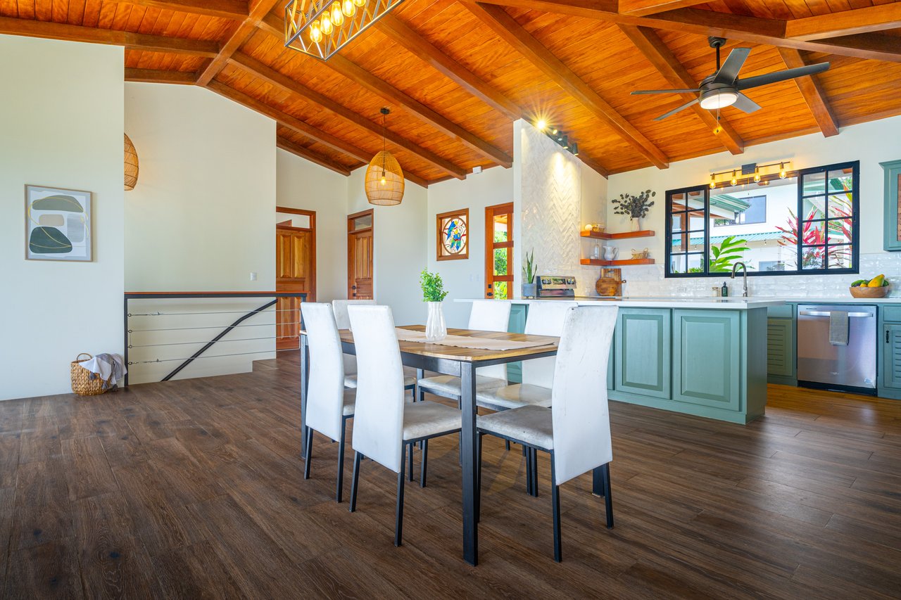Ocean View Home in Escaleras with Guest House