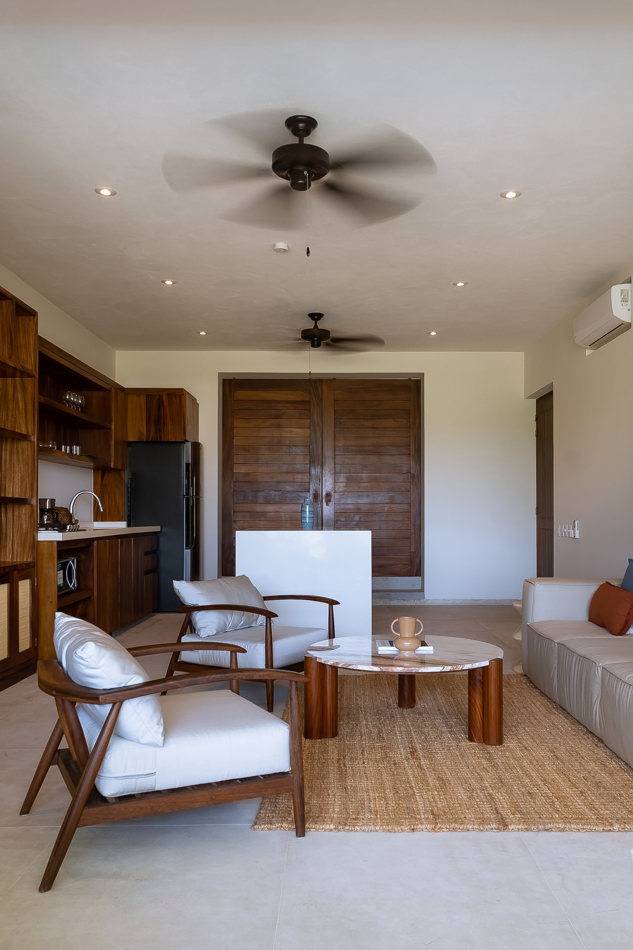 Marea Beachfront Villas G32