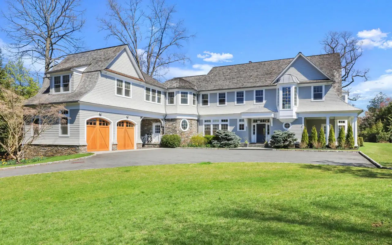 80 Meadow Wood Drive, Greenwich, CT 06830