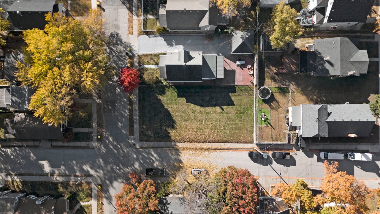 Corner lot at 4400 Fairmount Avenue Kansas City