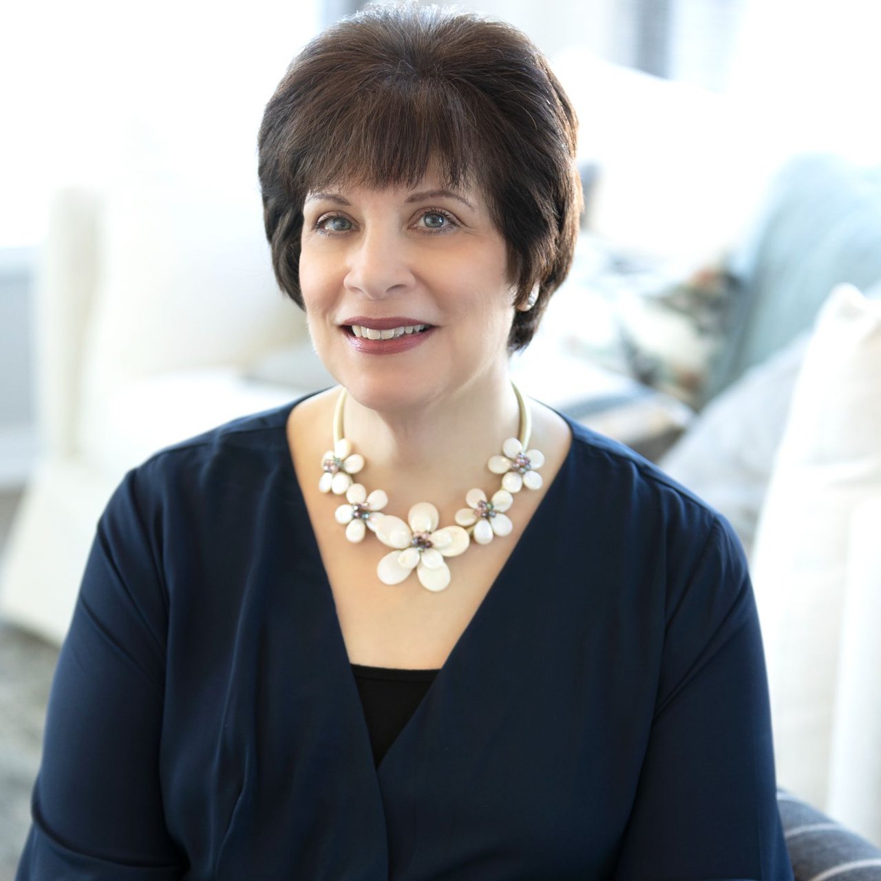 Margie Prousi Blue Bell, PA Real Estate Agent Headshot