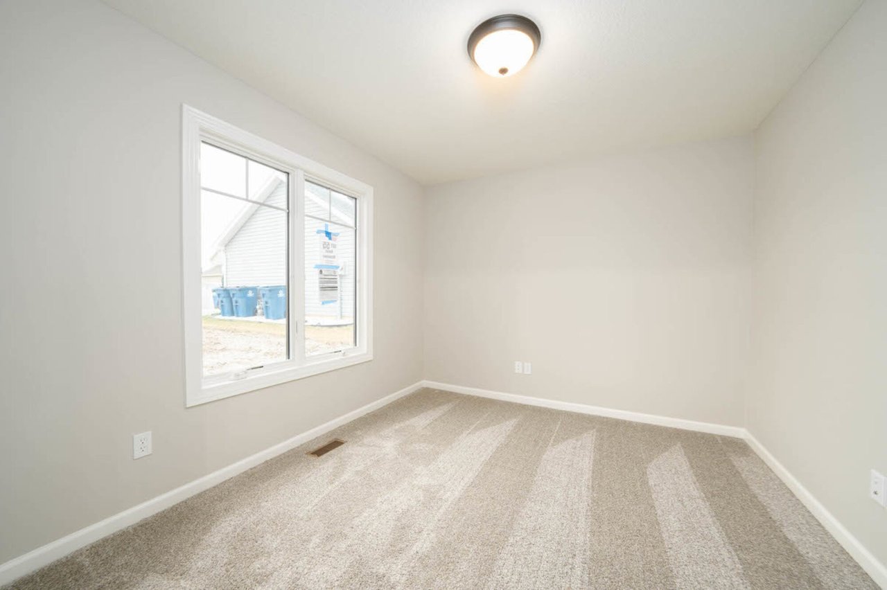 845 Sienna Ct