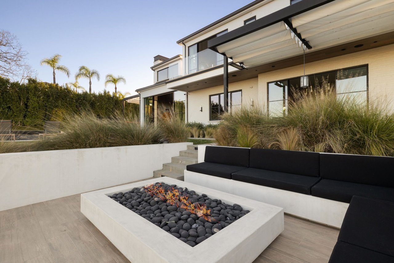 890 Linda Flora Dr, Bel Air