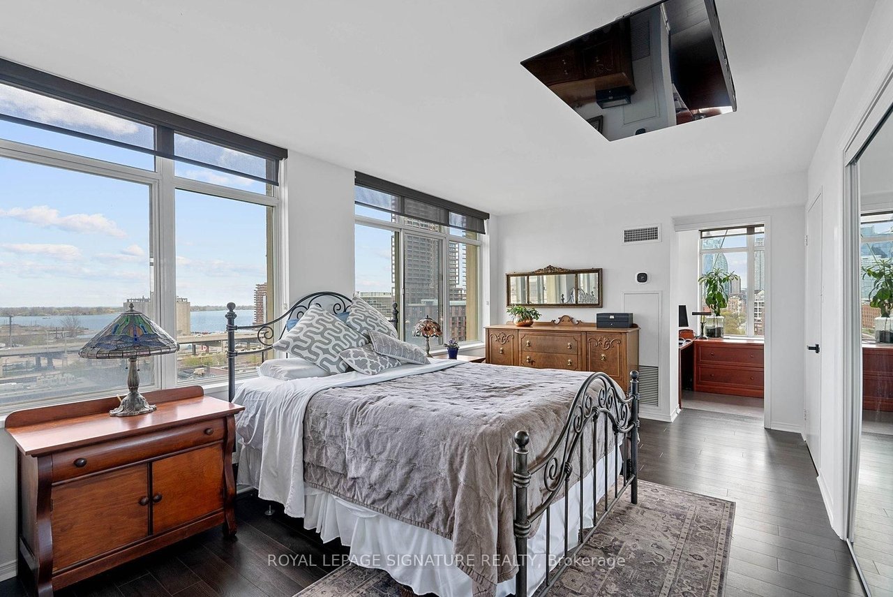 PENTHOUSE ON THE MILL