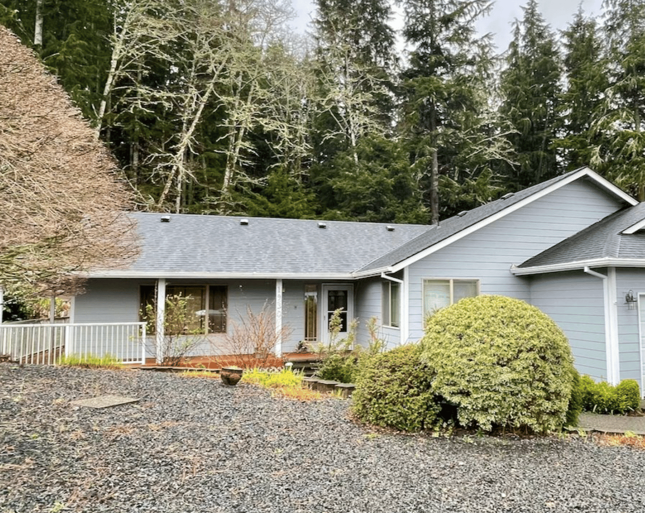 Sold single-level ranch home at 1930 Huckleberry Dr in Seaside Oregon with greenbelt surroundings