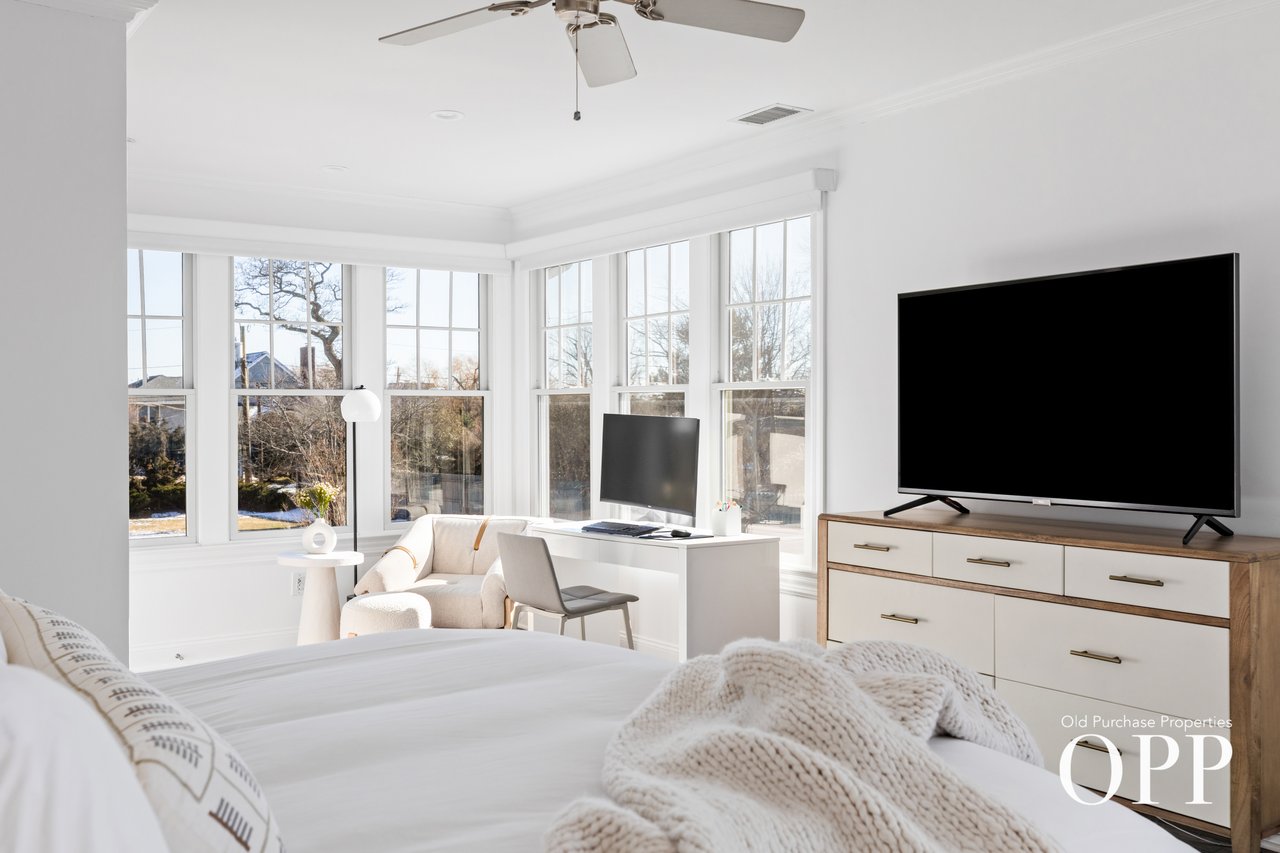 EASY SUMMER LIVING WITH POOL, HOT TUB & SCREENED PORCH