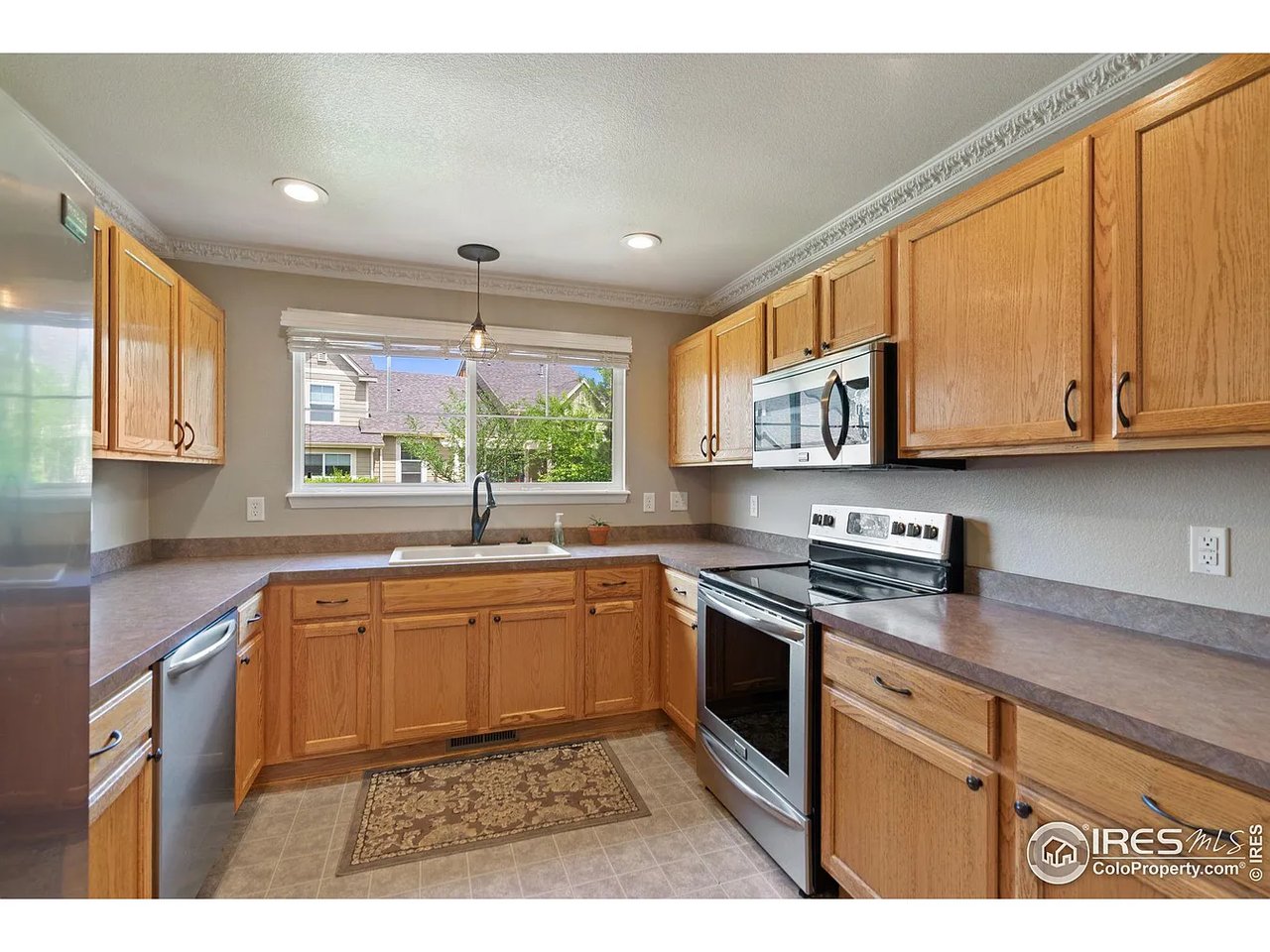 5224 Cornerstone Dr