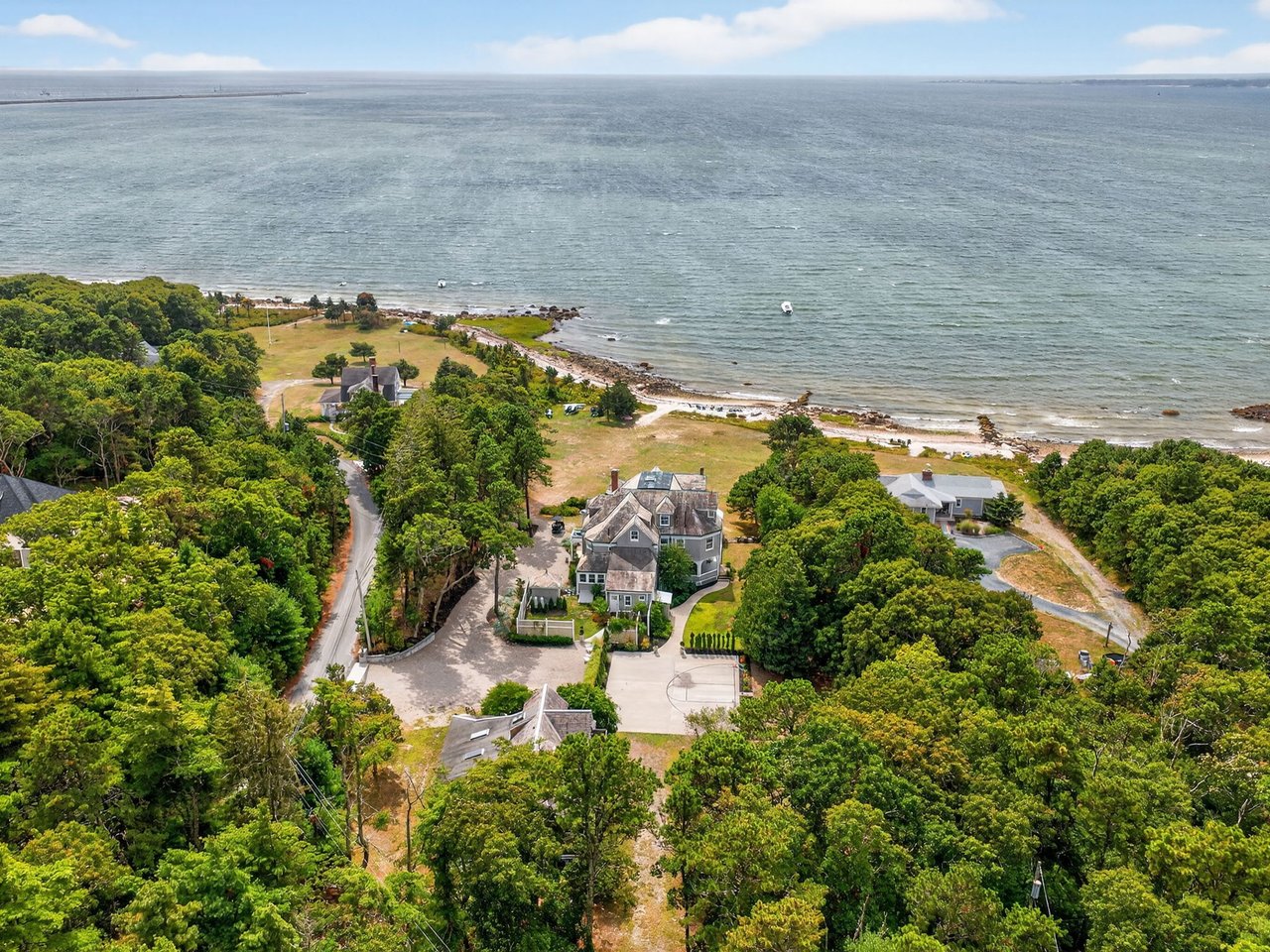 Waterfront Off Market Private Exclusive 