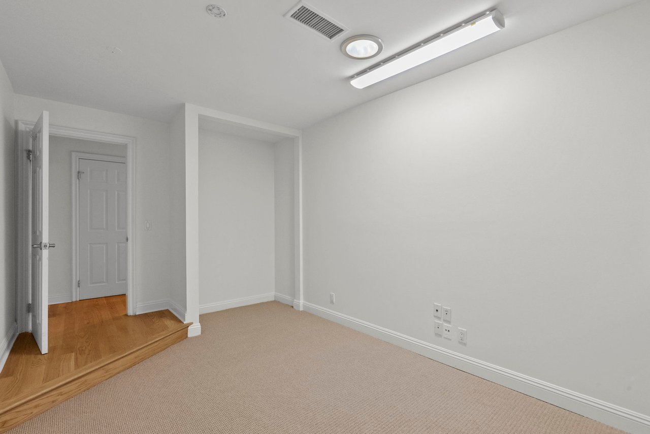 6022 Elba Pl