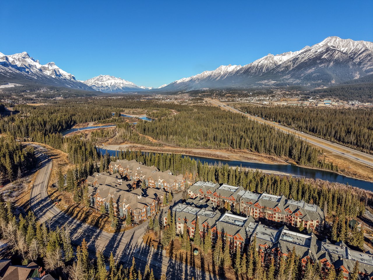 204 - 175 Crossbow Place 