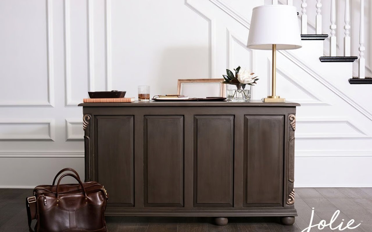 Jolie Signature Neutrals: Espresso (e-spres-oh)