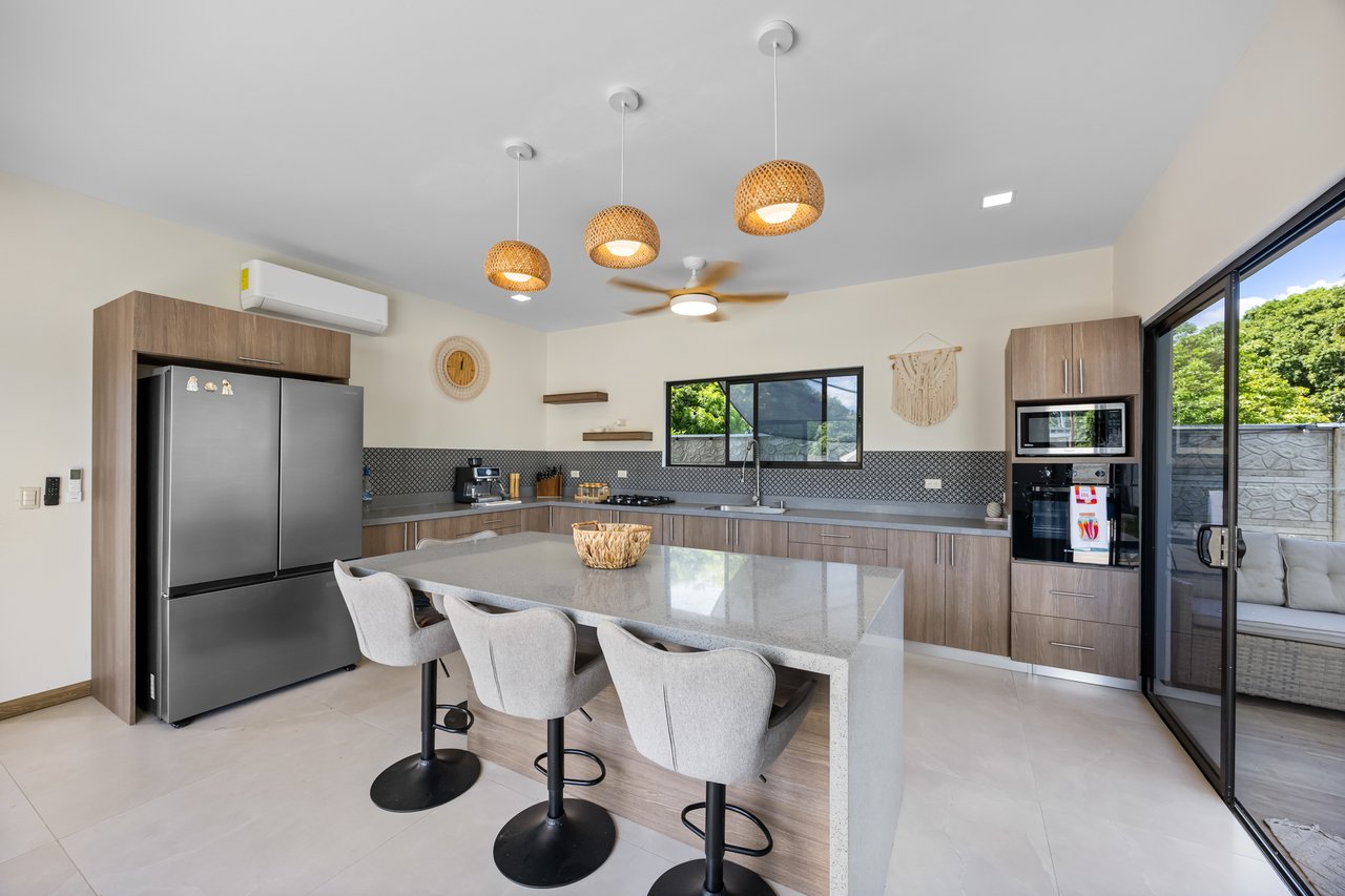 Casa Murillo | Stunning Brand-New 4-Bedroom Home with Private Pool in El Llano