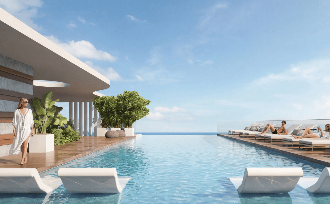 Avra at Metropolitan Naples