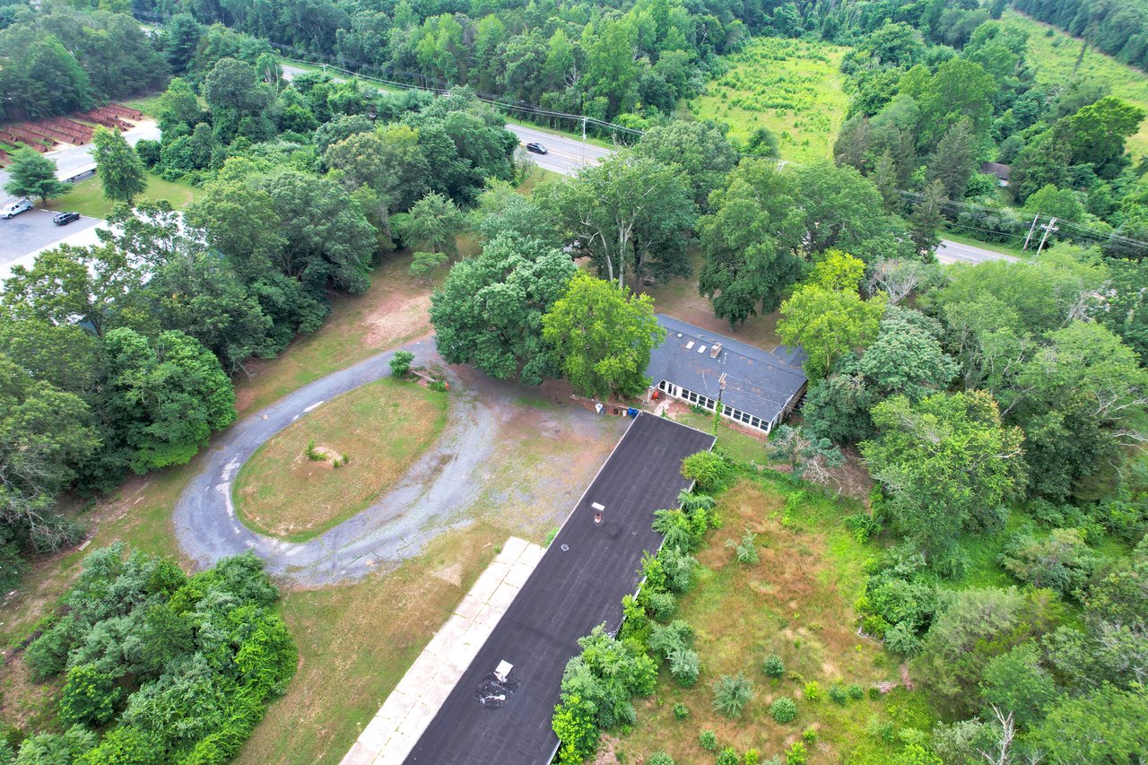 3042 S BLACK HORSE PK