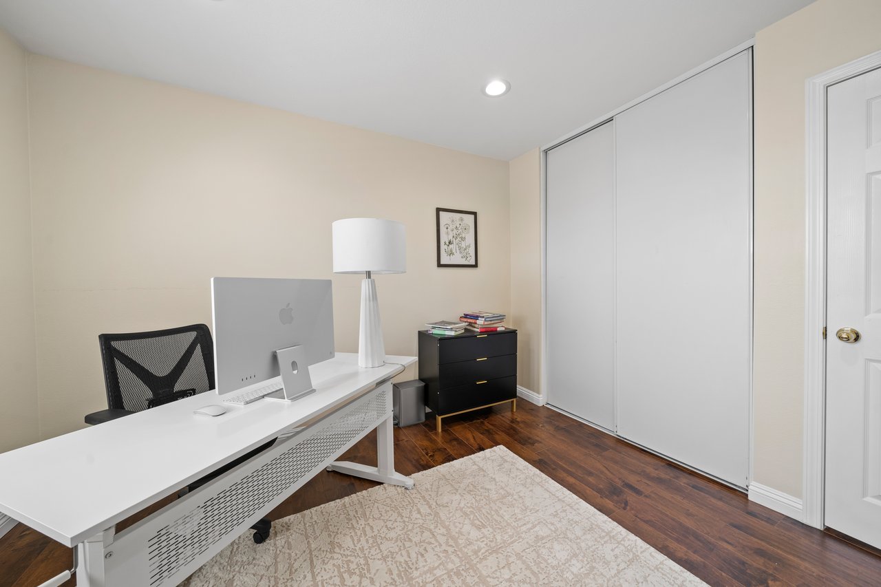 11344 Sunrise Court