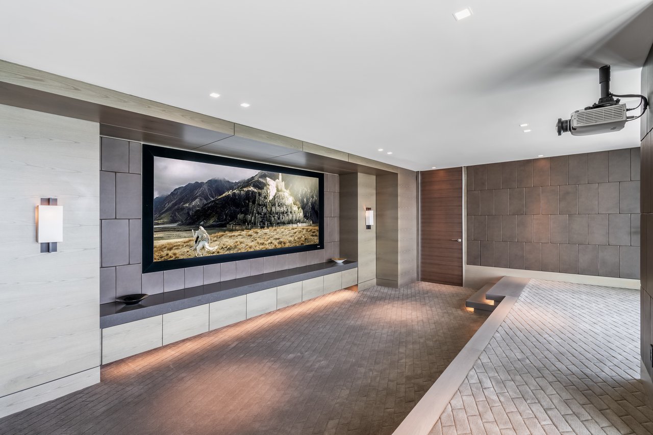 Regalia Penthouse
