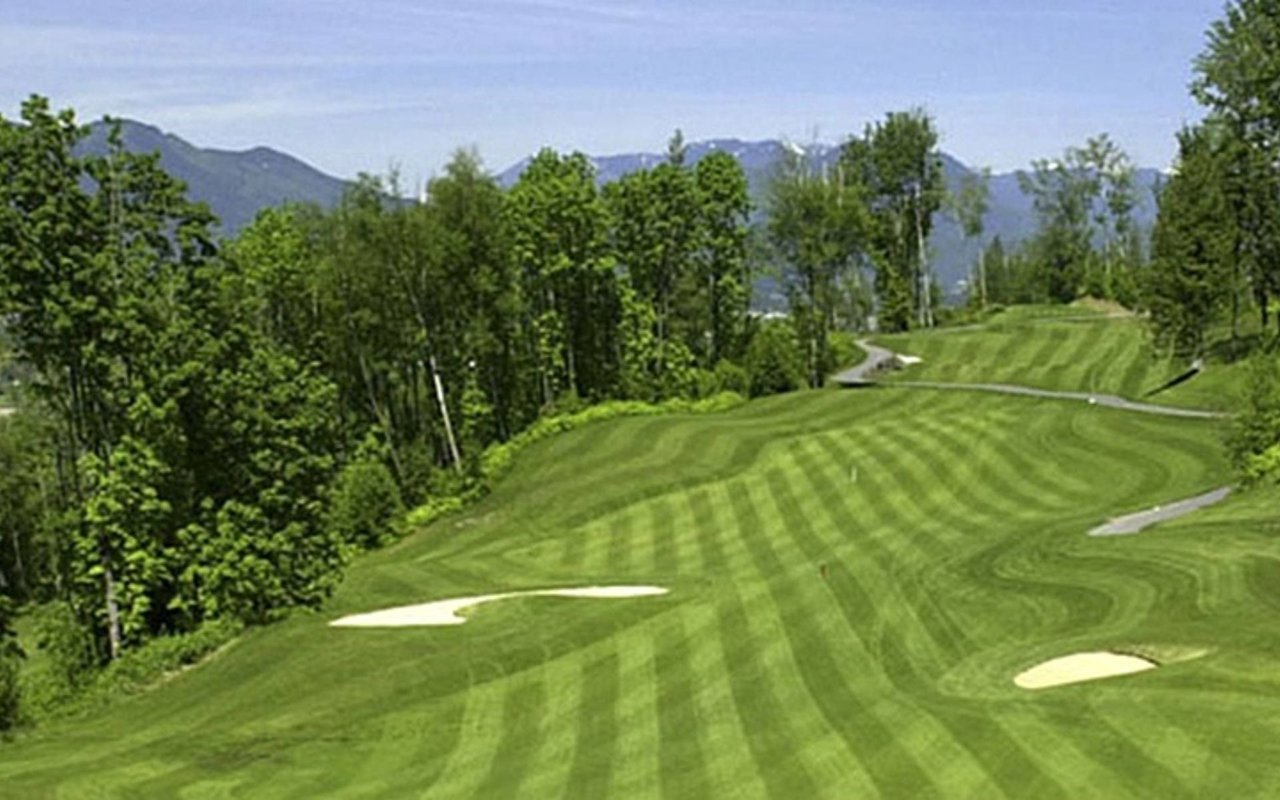 Vancouver Day Trip - Coffee and Golf in Chilliwack