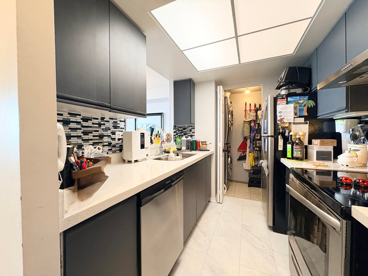 1001 Cedarglen Gate #522