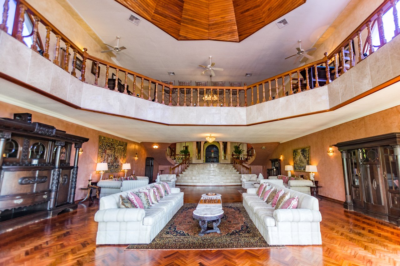 One of a Kind in Costa Rica Manors Estate with Ocean View