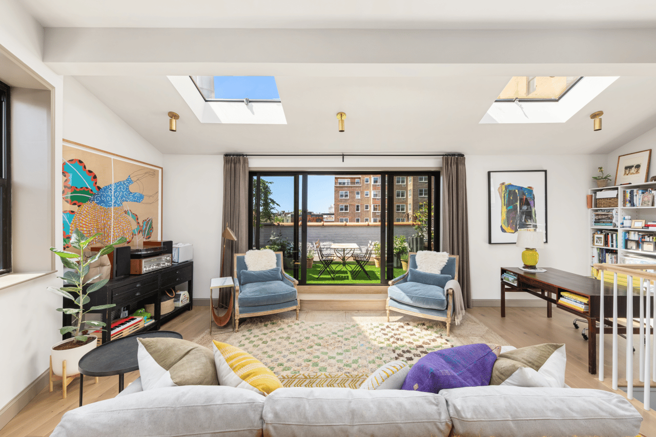 15 JONES Street 6A