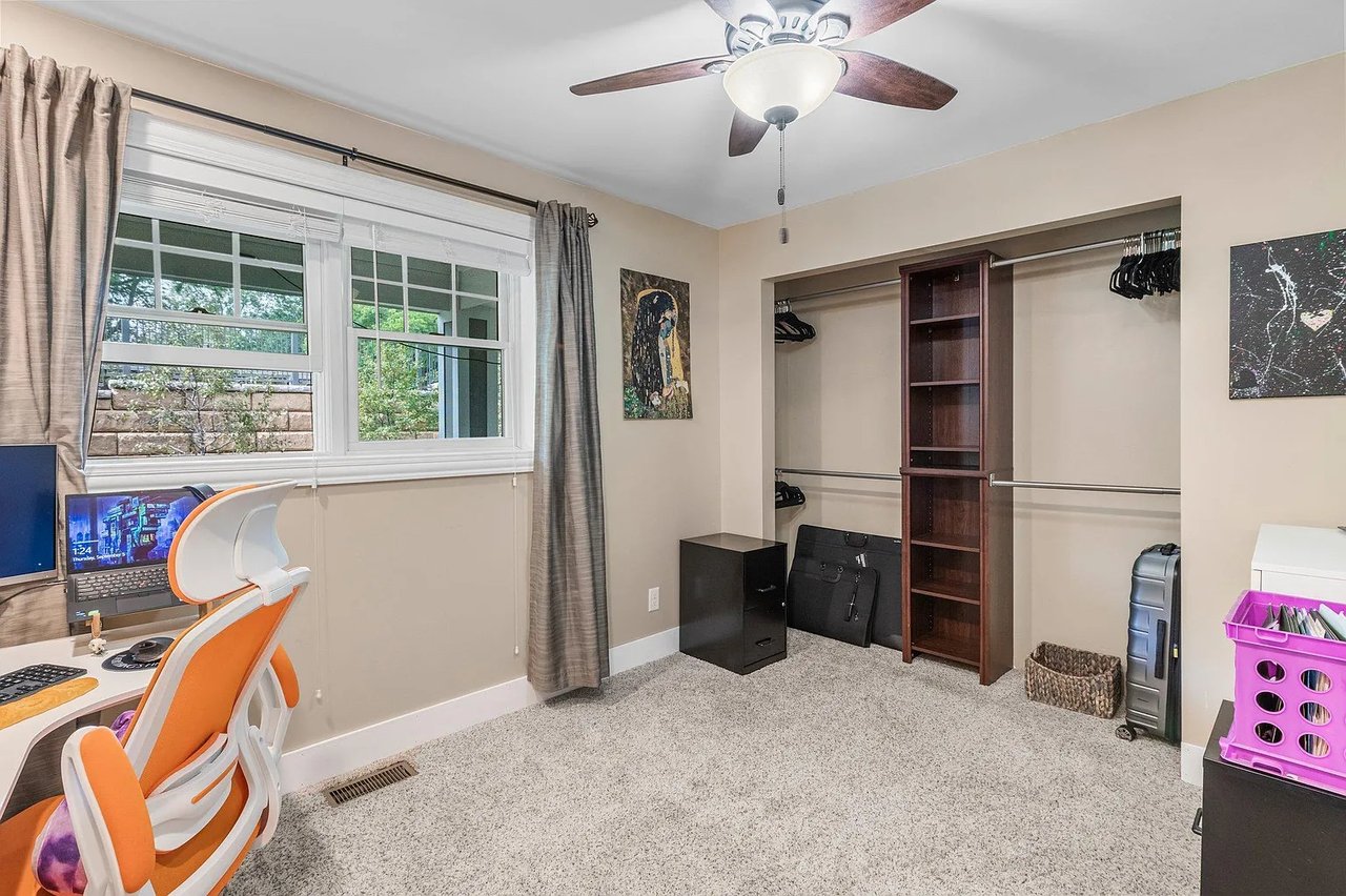 Updated Rambler in the Heart of Minnetonka