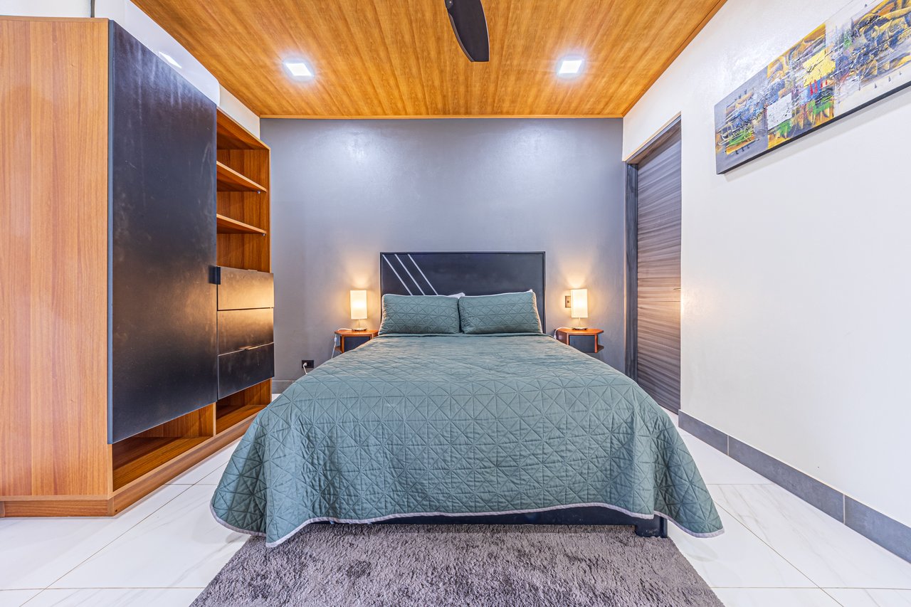 Casa Palma – Brand New Luxury 4BR/4.5BA Home with Stunning Sunset Views in Quepos