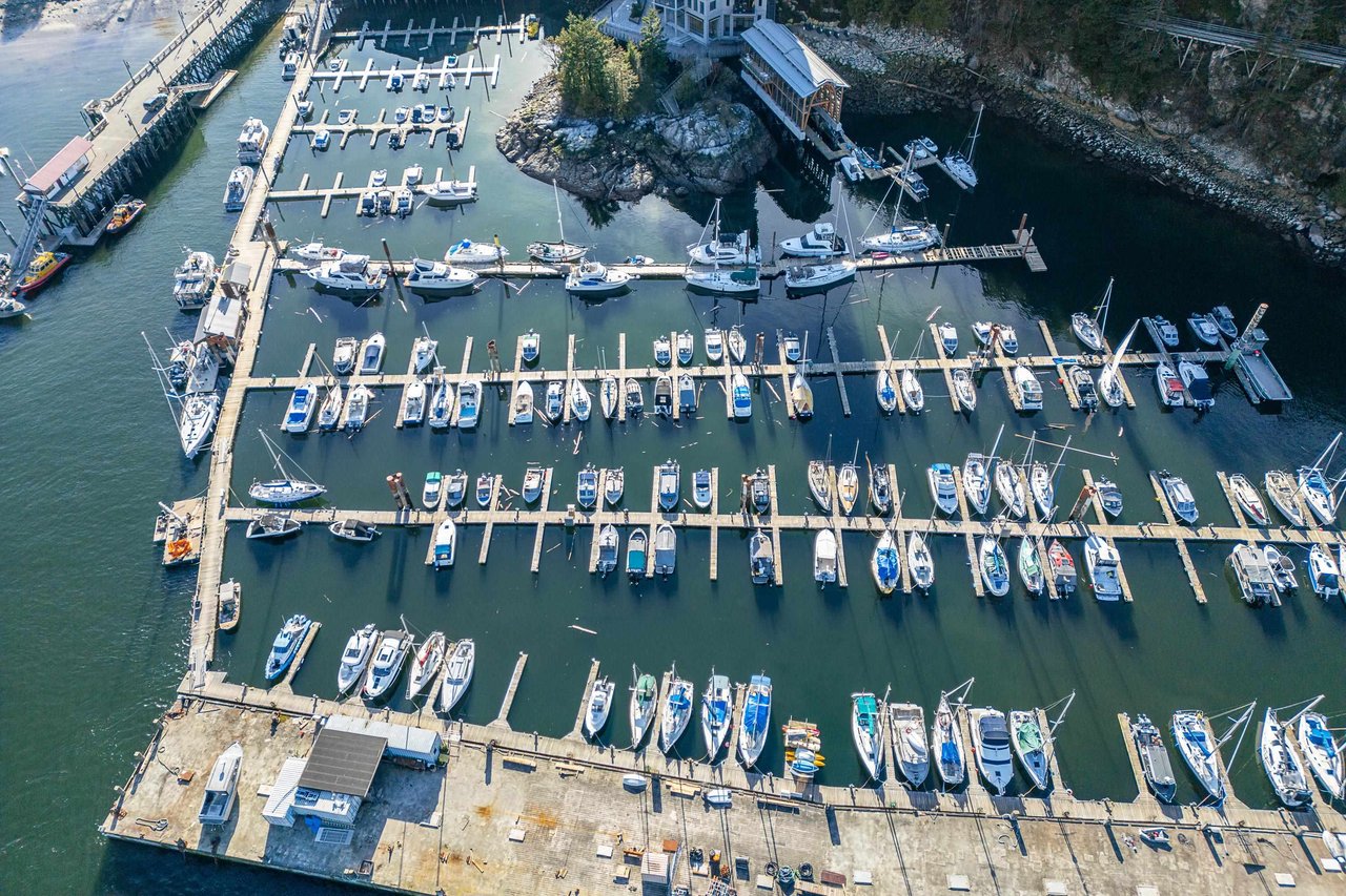 5383 Howe Sound
