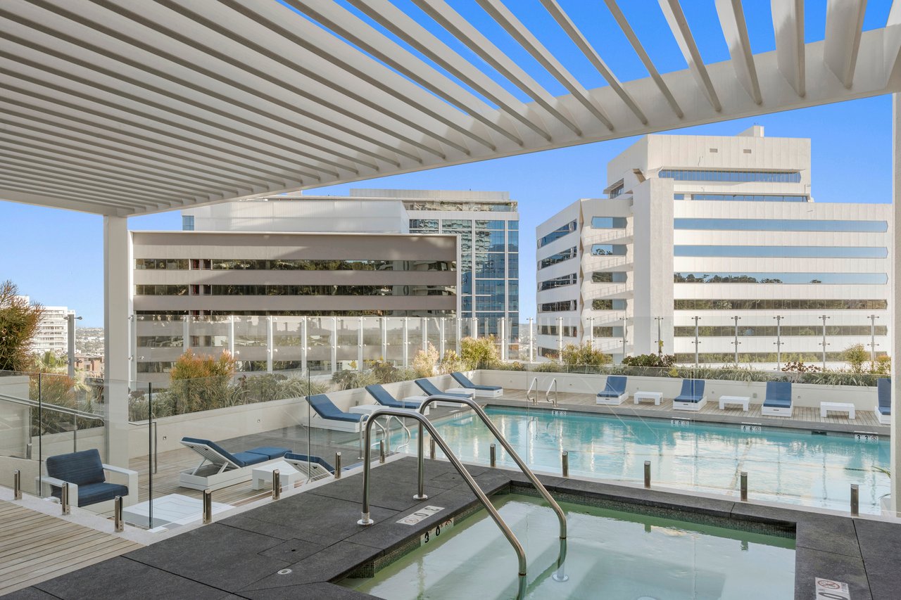 9255 Doheny Rd #1805, Sunset Strip