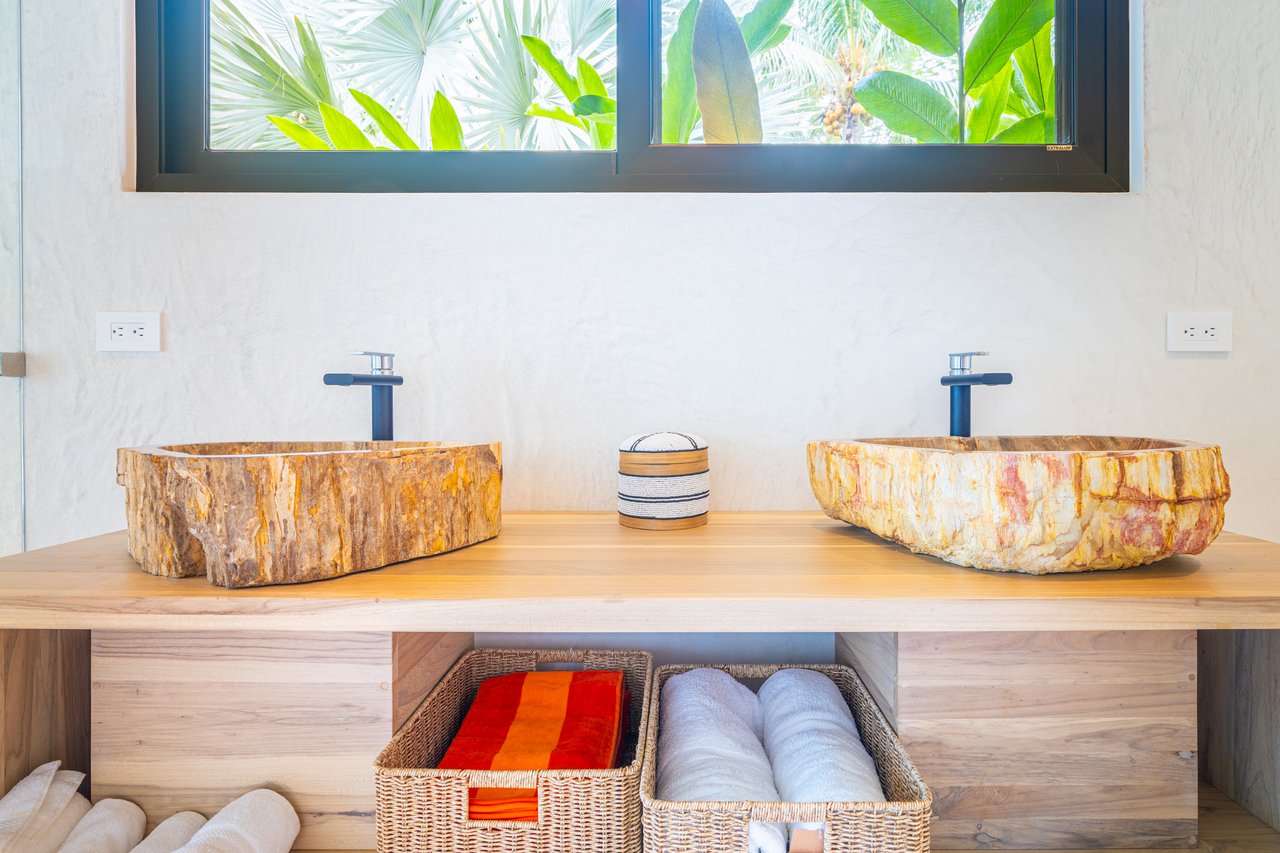 Casa Otra Vida – A Private Jungle Retreat with Ocean Views & Off-Grid Luxury