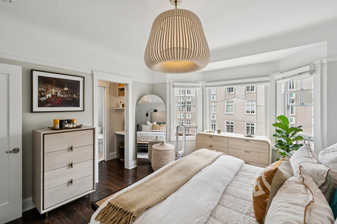 Completely Remodeled Luxury in Cow Hollow