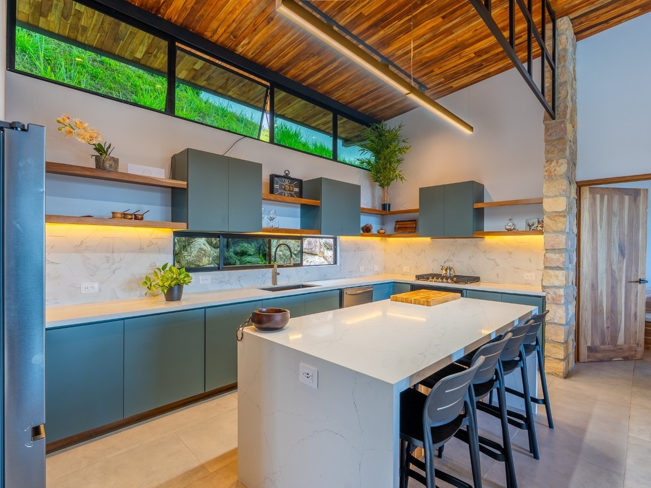 Brand New Modern Ocean View Home in Phase 5, Ojochal