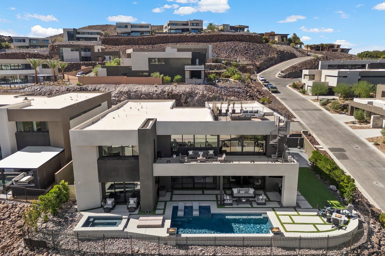 1463 Solitude Ridge Dr