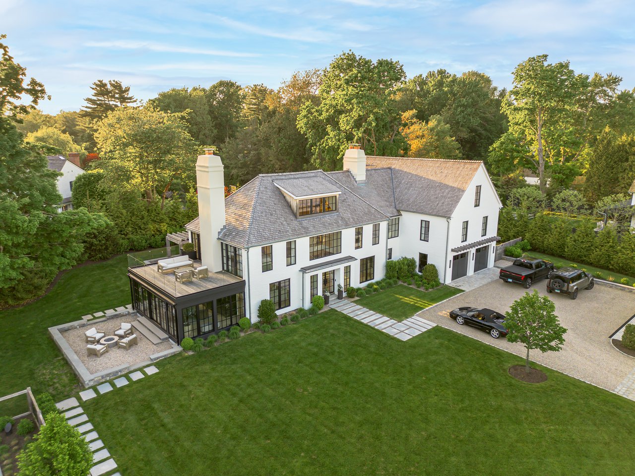 These Are the Kinds of Homes You Can Buy With Bitcoin Right Now