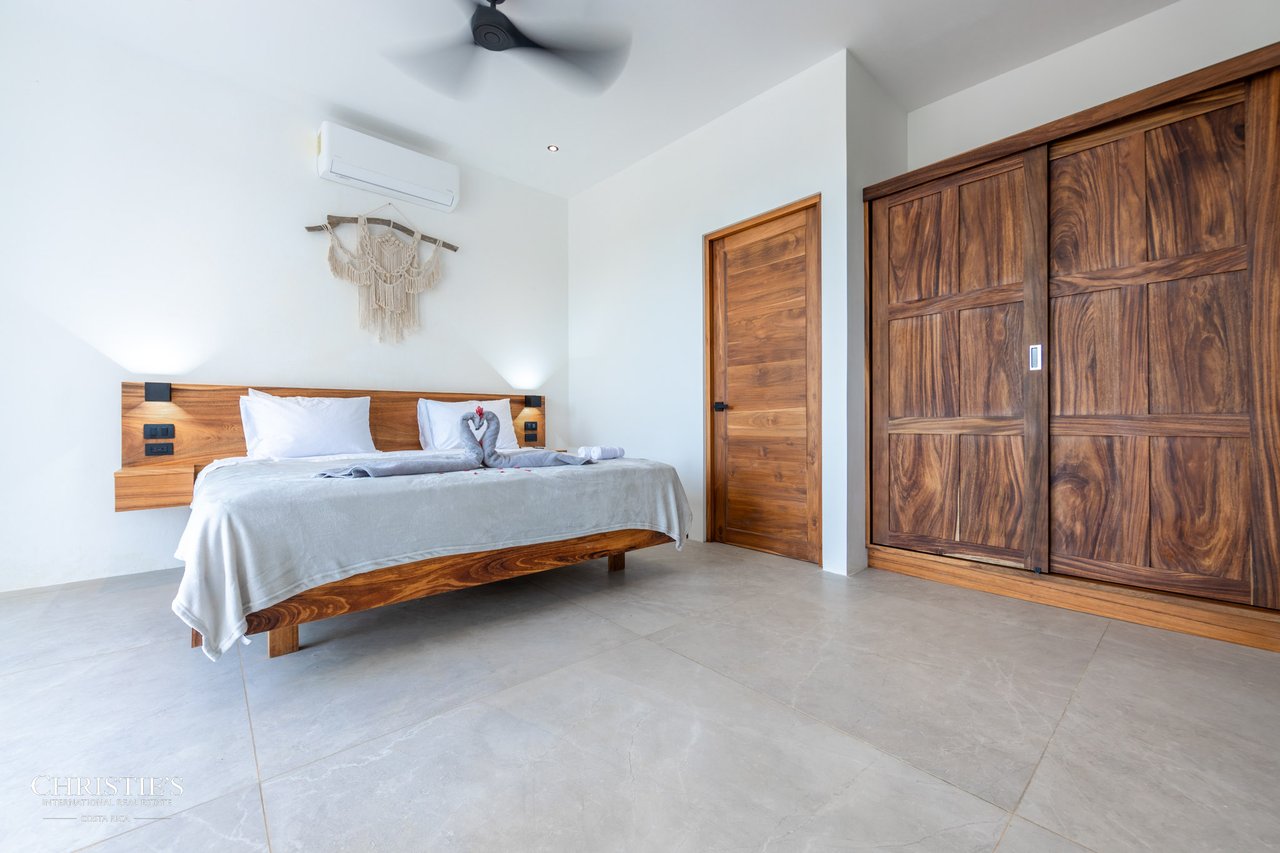 Casa Baula - Steps to the surf in Playa Grande 