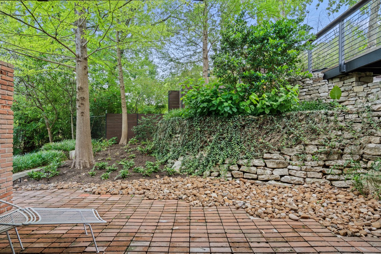 4506 Crestway Drive